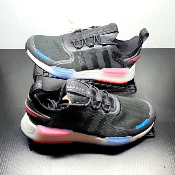 ADIDAS GX3378 NMD_R1 V3 SNEAKERS NEW main image 9